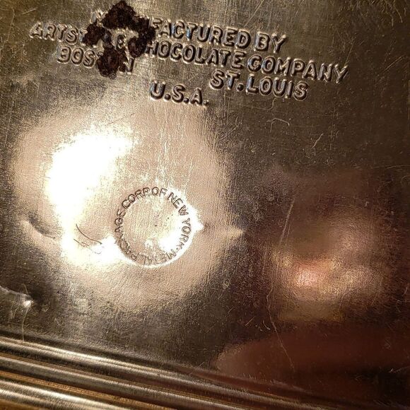 Vintage Metal Hinged Artstyle Chocolates Candy Box Tin w/ Victorian Scenes - Picture 10 of 14